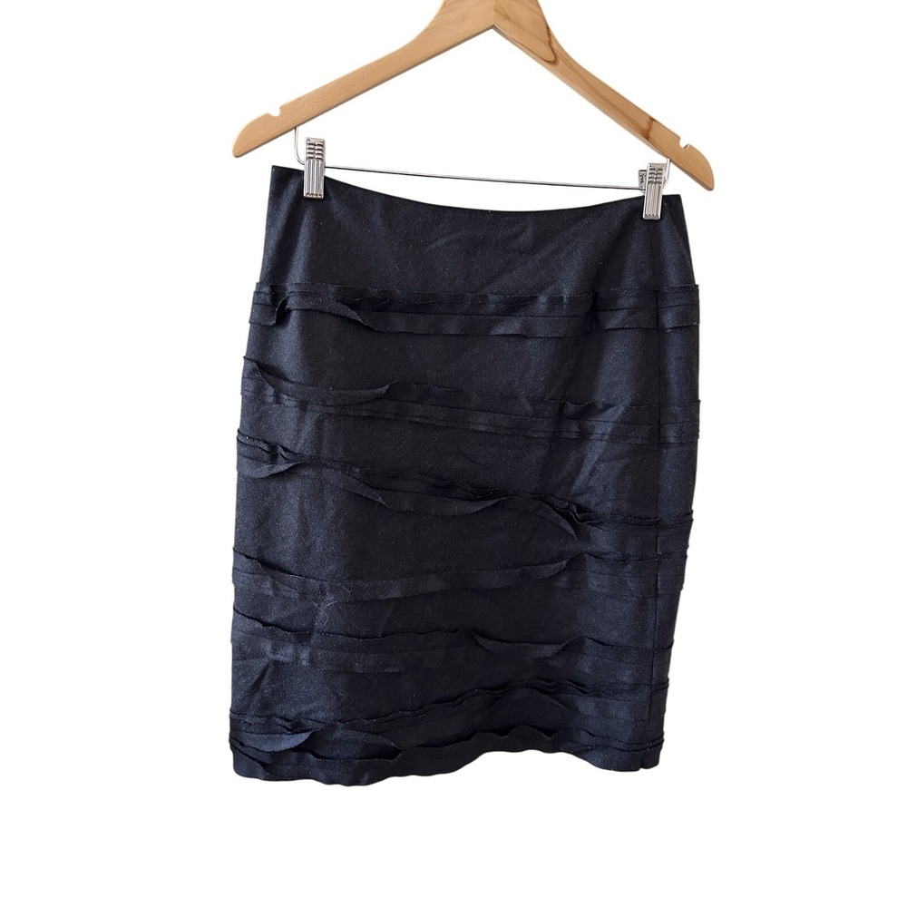 Oscar de la Renta Black Tiered Ruffle Wool Pencil Skirt Size 10 USA